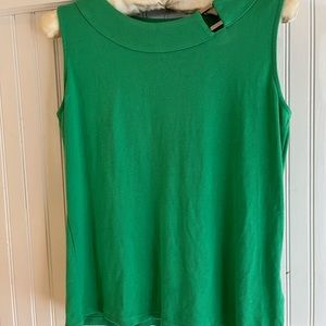 Rafaela Sleeveless Kelly Green Tee With Collared Silver Bars Size L